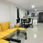 hostal la niña carmen